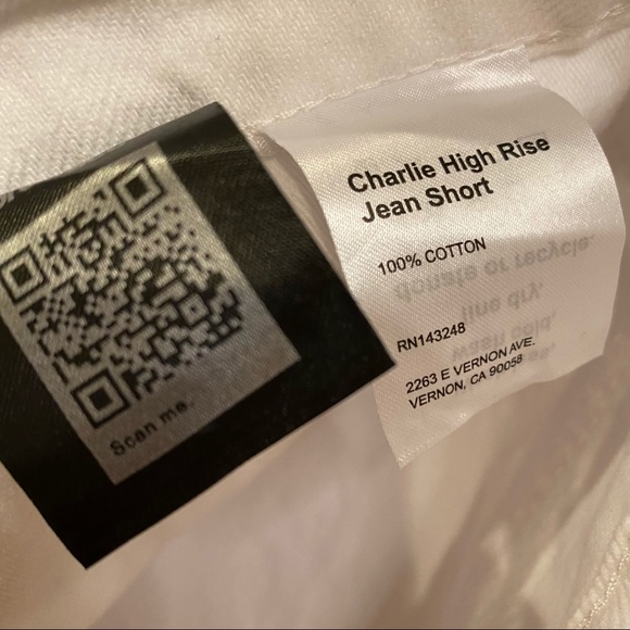 REFORMATION Charlie High Rise Jean Short 30 - Picture 8 of 8